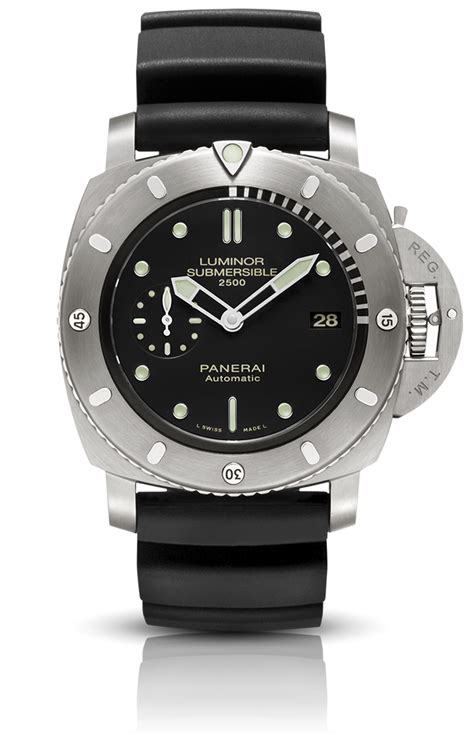 Luminor Submersible 1950 2500m 3 Days Automatic Titanio.